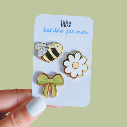 Bumble Summer Pin Set