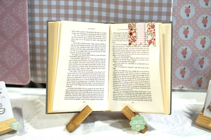 Set of 4 Magnetic Bookmarks